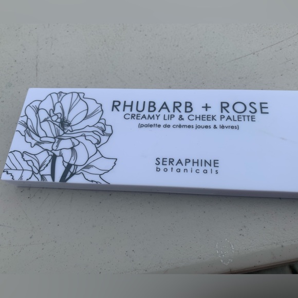 Rhubarb and Rose creamy lip and cheek palette by seraphine botanicals - Picture 3 of 4